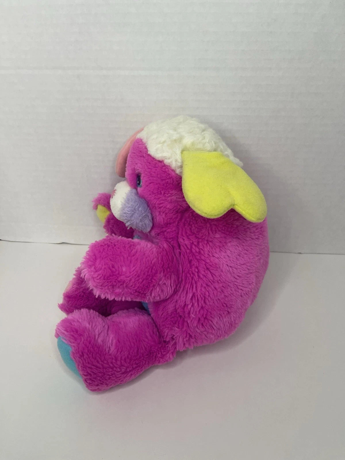 Mattel - 1986 Pink PRIZE POPPLE Plush - Transforms To A Ball