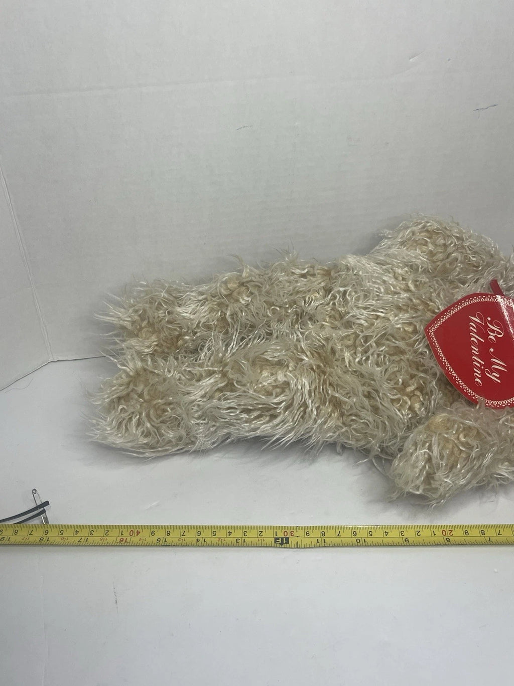 Vintage 1996 HuggaPuffs 24K Polar Puff Shaggy Cat Plush Stuffed Animal 18" NWT