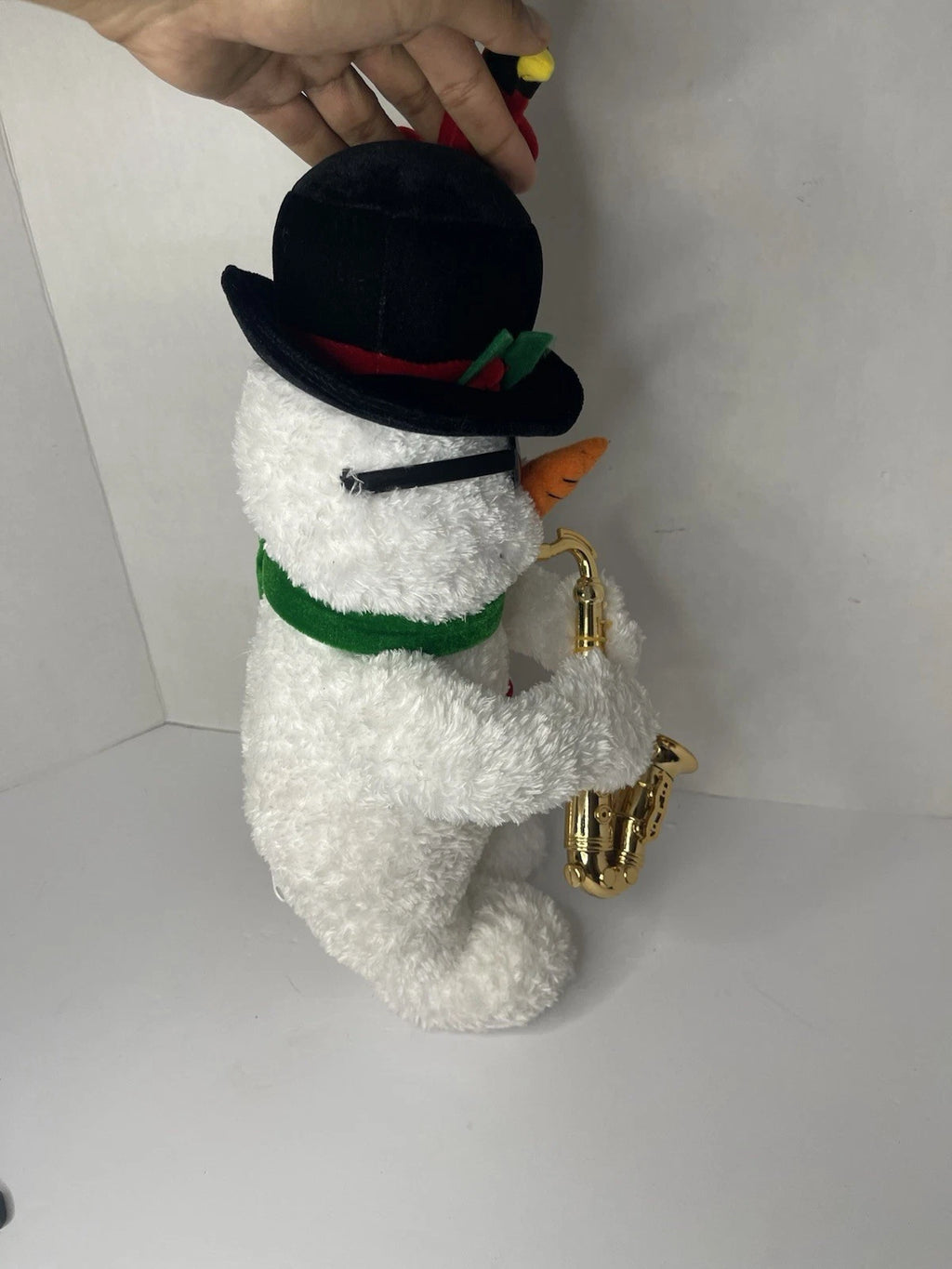 Rare Galerie Au Chocolat Animated Plush Saxophone Snowman w/Cardinal Read