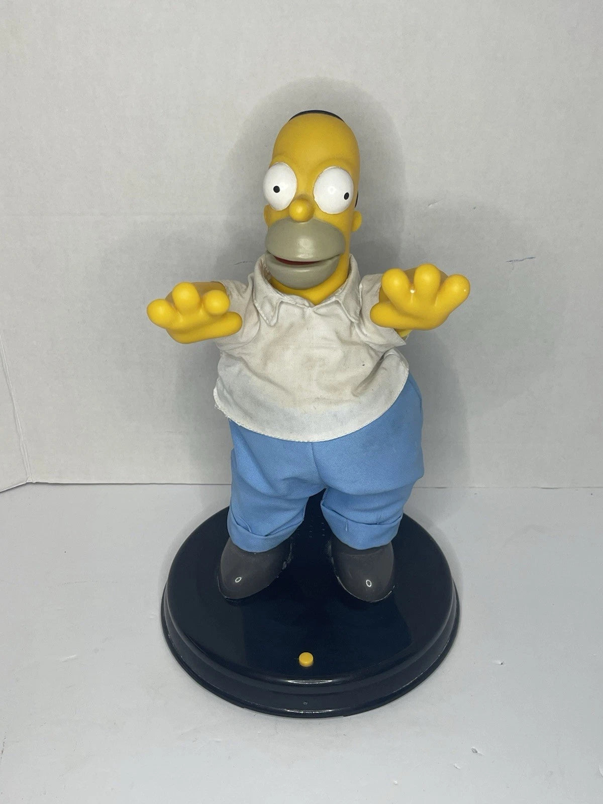 See Video - Fully Working Gemmy 2002 13" The Simpsons Homer Simpson Dancing Figurine
